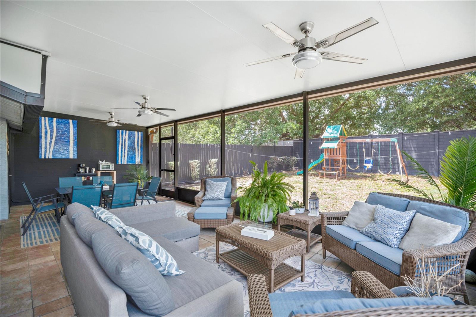 RICH MOOR VILLAS - Residential
