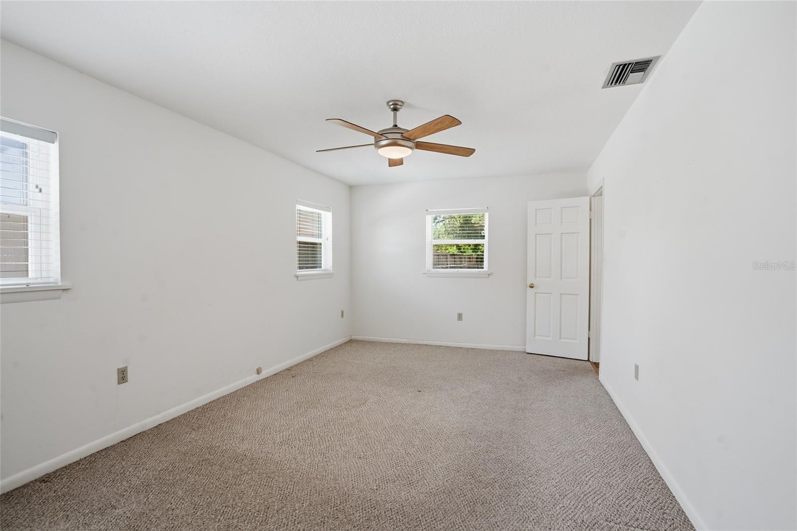 TAMPA DOWNS HEIGHTS - Residential