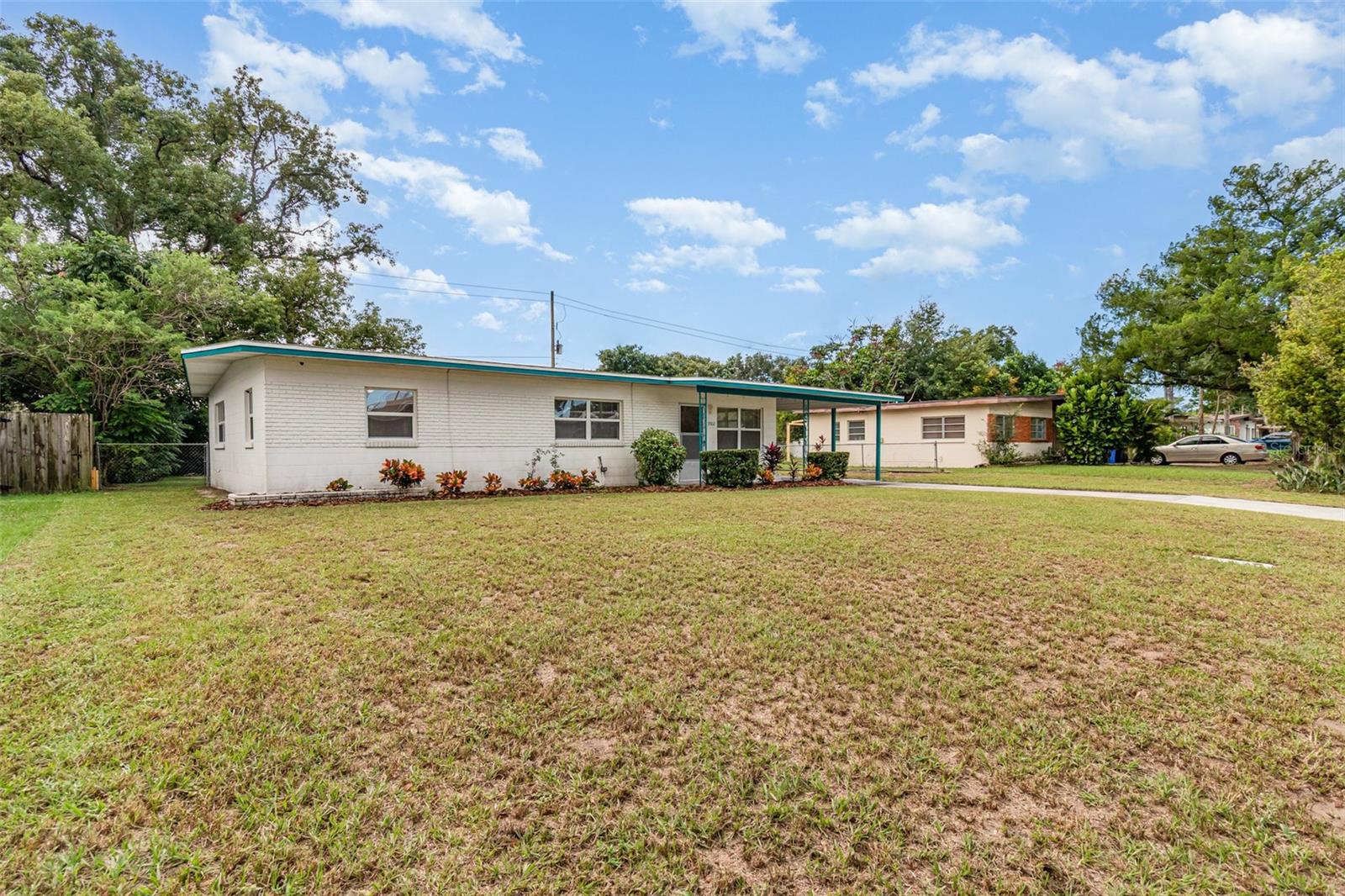 AGNES HEIGHTS - Residential