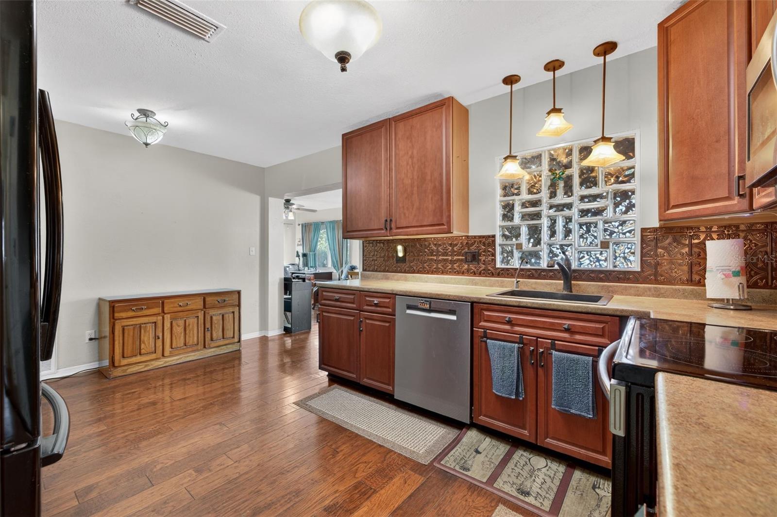 PLAZA TERRACE 1ST ADD - Residential