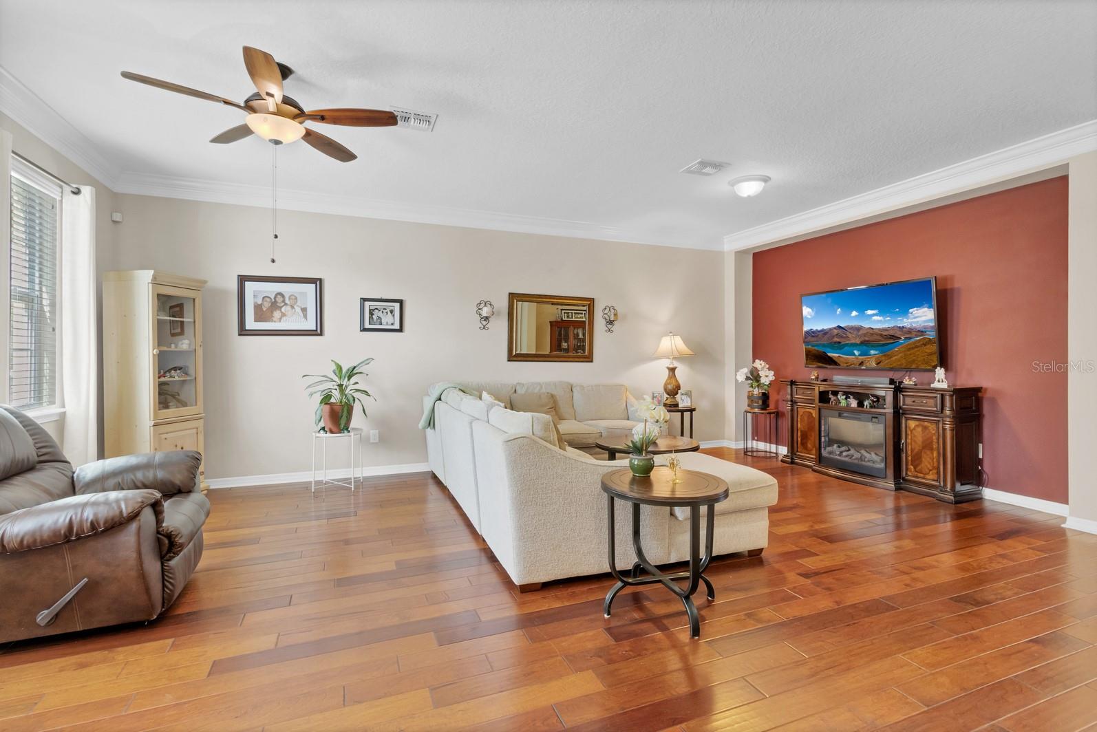 SAVANNAH PARK - Residential