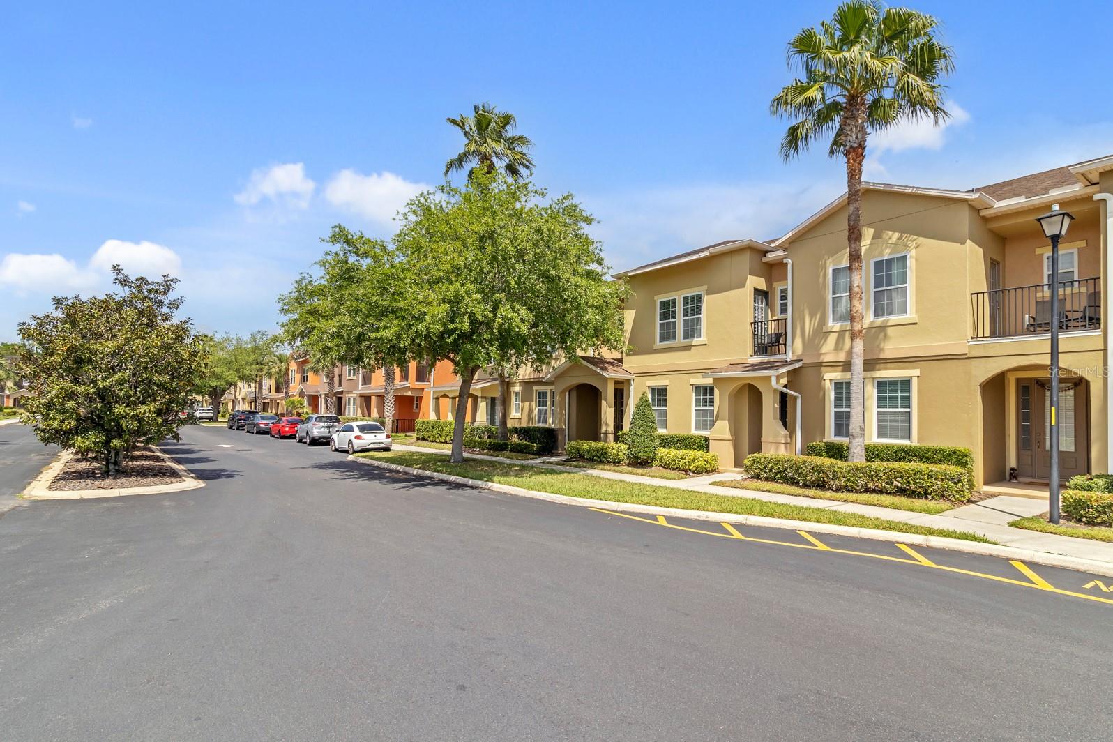 SAVANNAH PARK - Residential