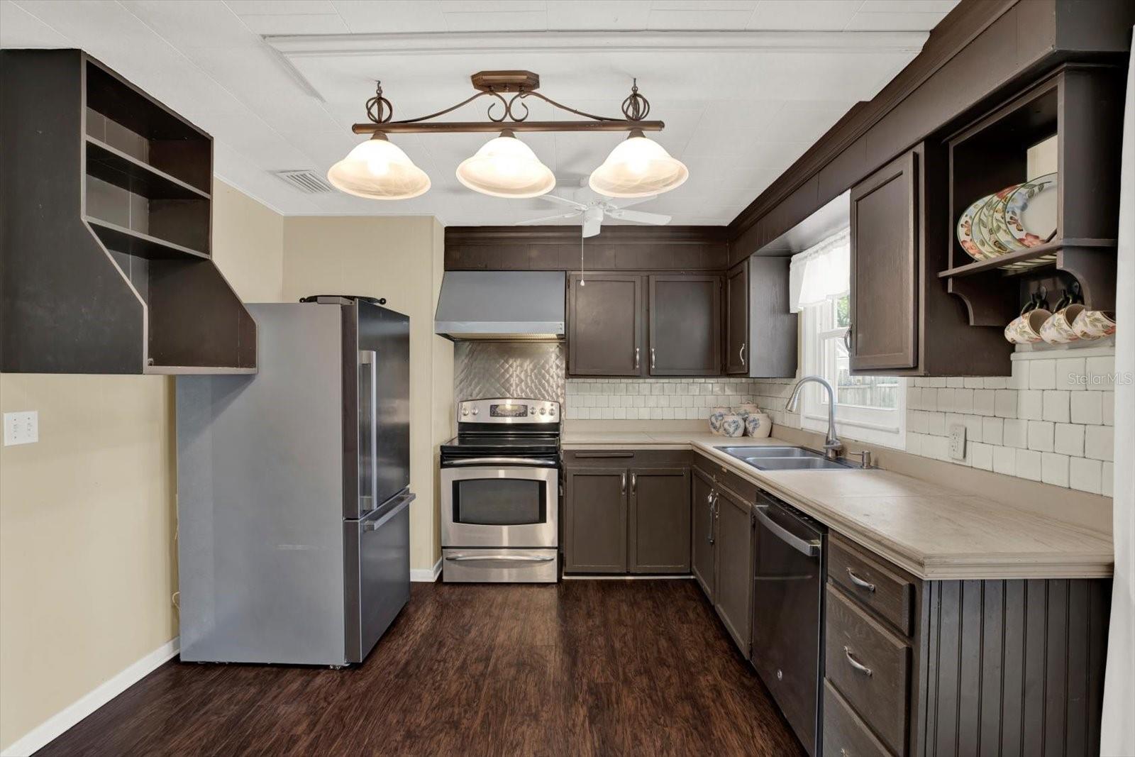 CITY ZEPHYRHILLS - Residential