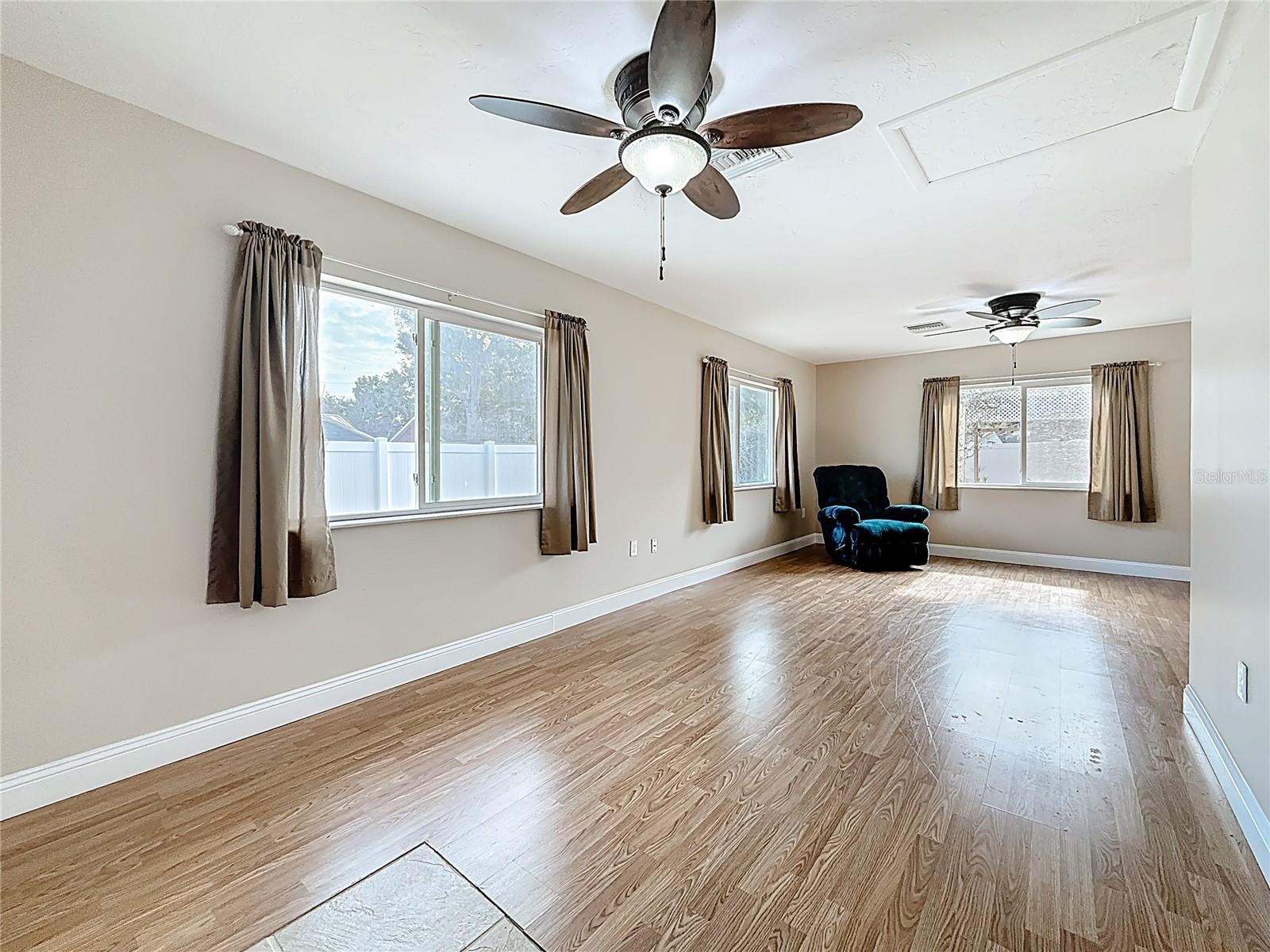 NEWPORT UNIT 3 - Residential