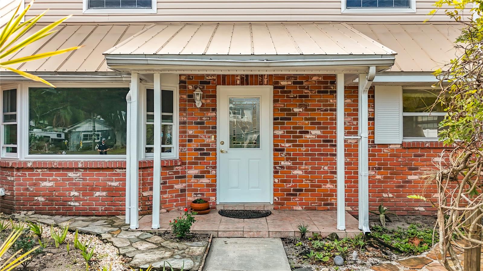 NEWPORT UNIT 3 - Residential