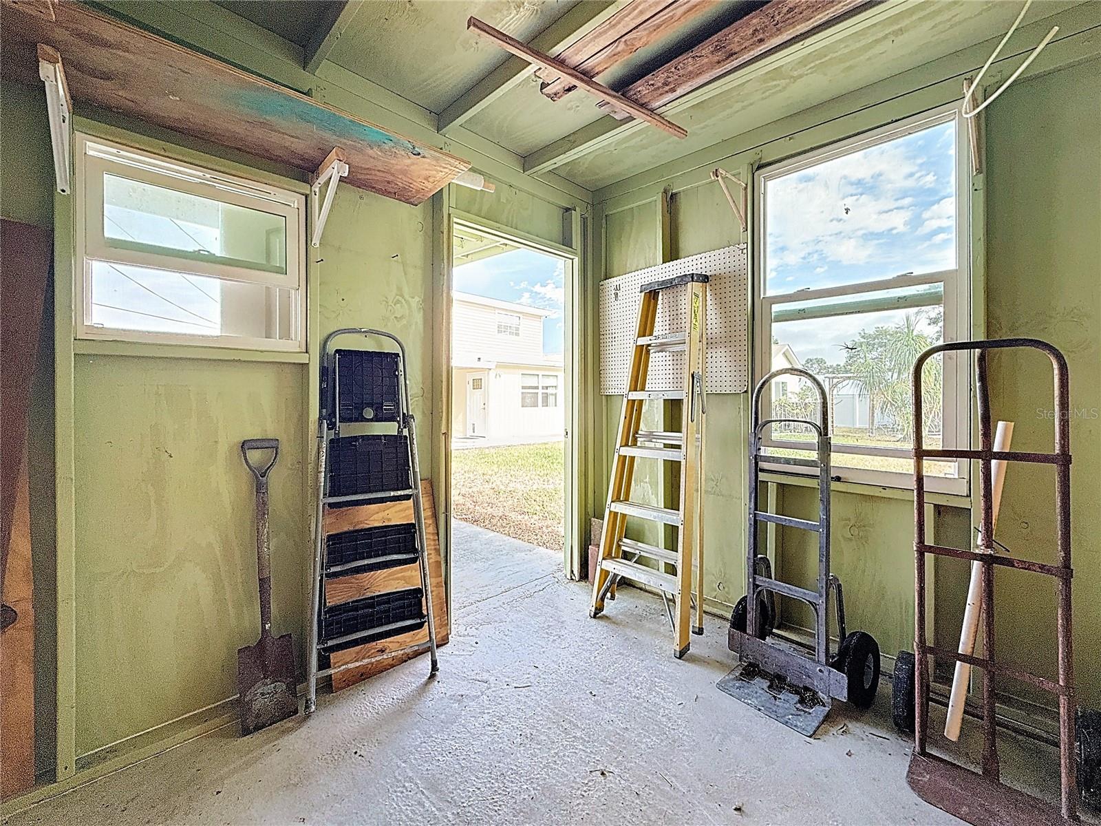 NEWPORT UNIT 3 - Residential