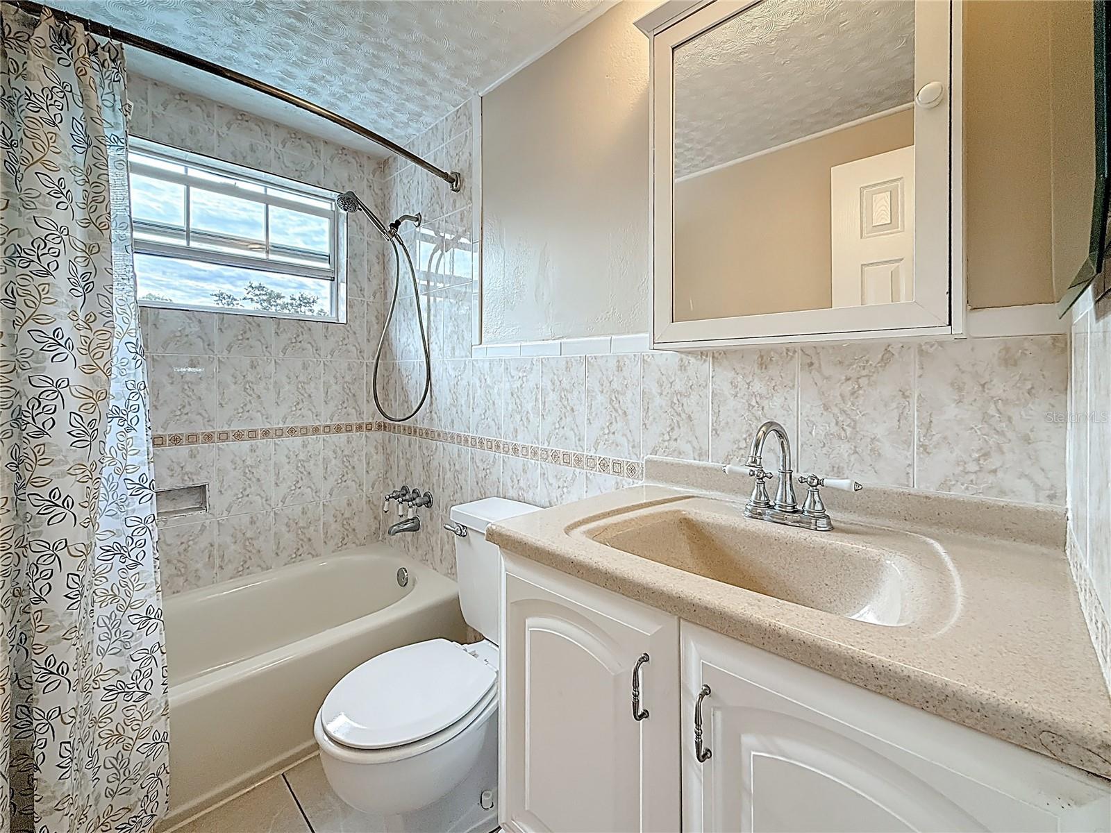 NEWPORT UNIT 3 - Residential