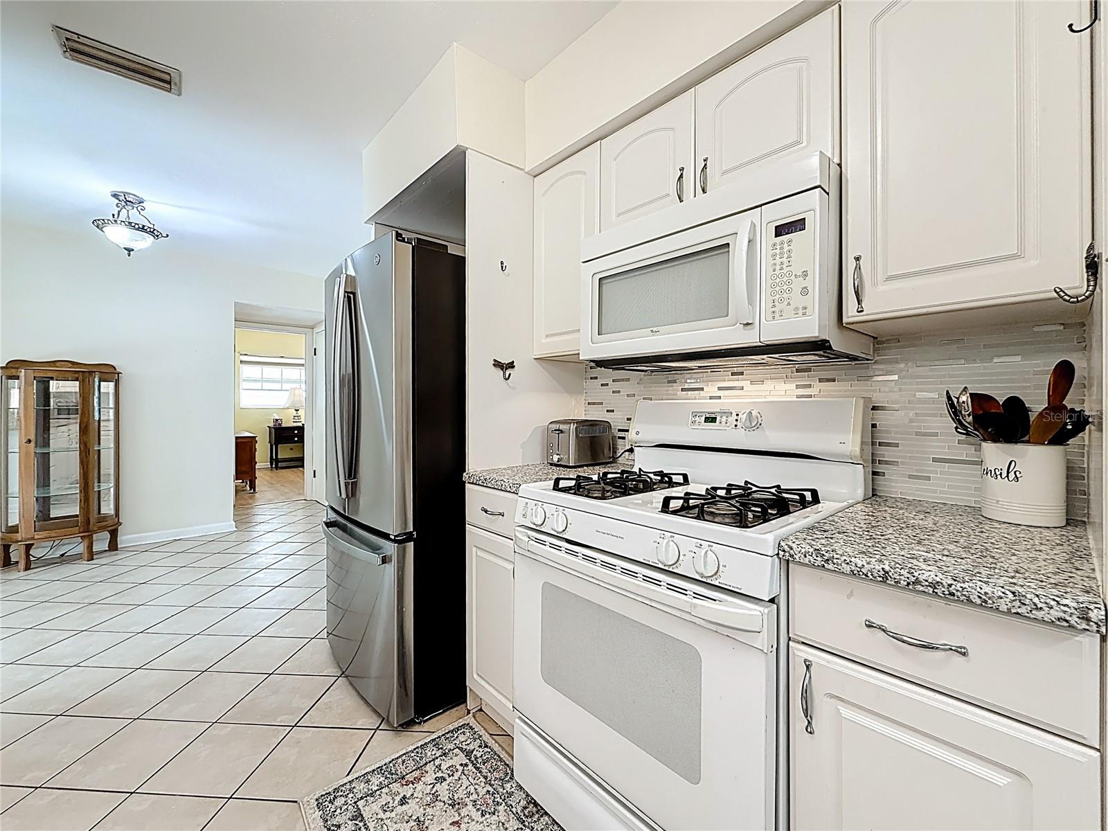 NEWPORT UNIT 3 - Residential