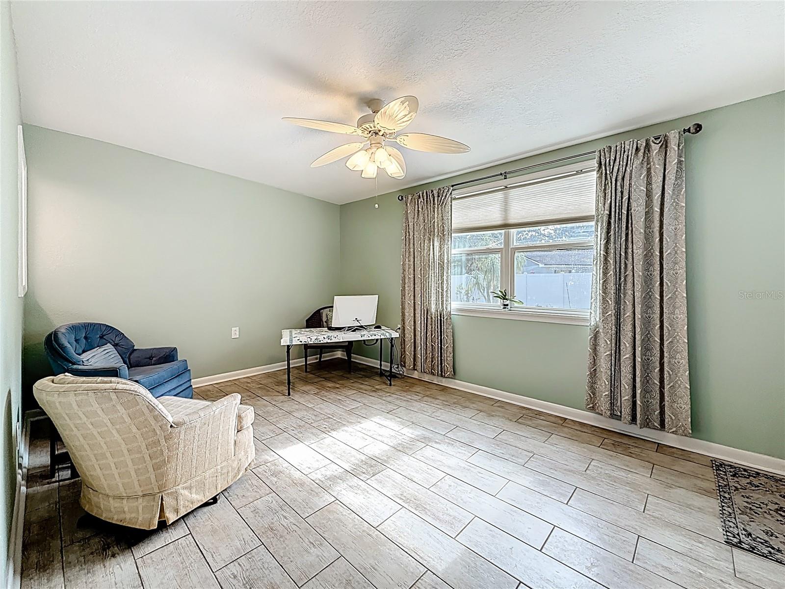 NEWPORT UNIT 3 - Residential