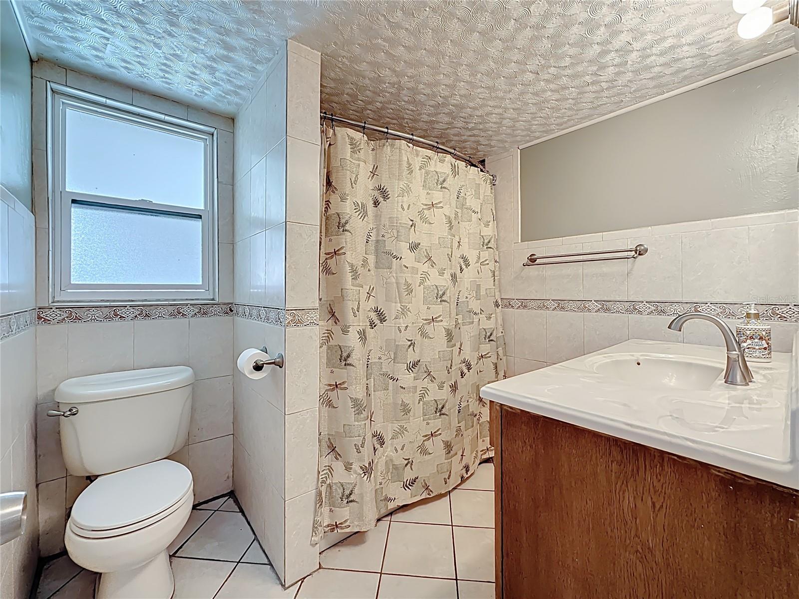 NEWPORT UNIT 3 - Residential