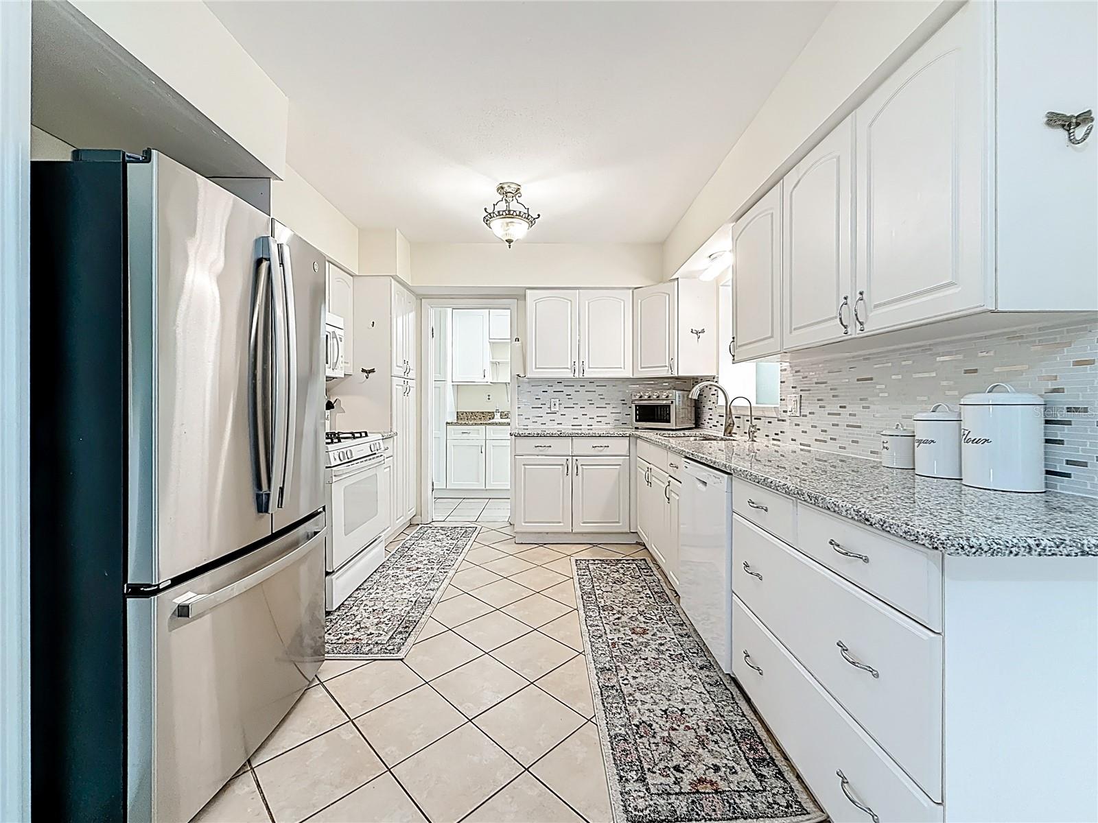 NEWPORT UNIT 3 - Residential