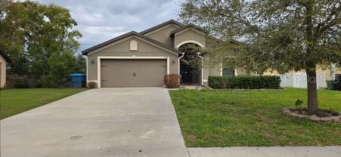 Photo of 1528 E Falmouth Avenue, Deltona, FL 32725 (MLS # O6391358)