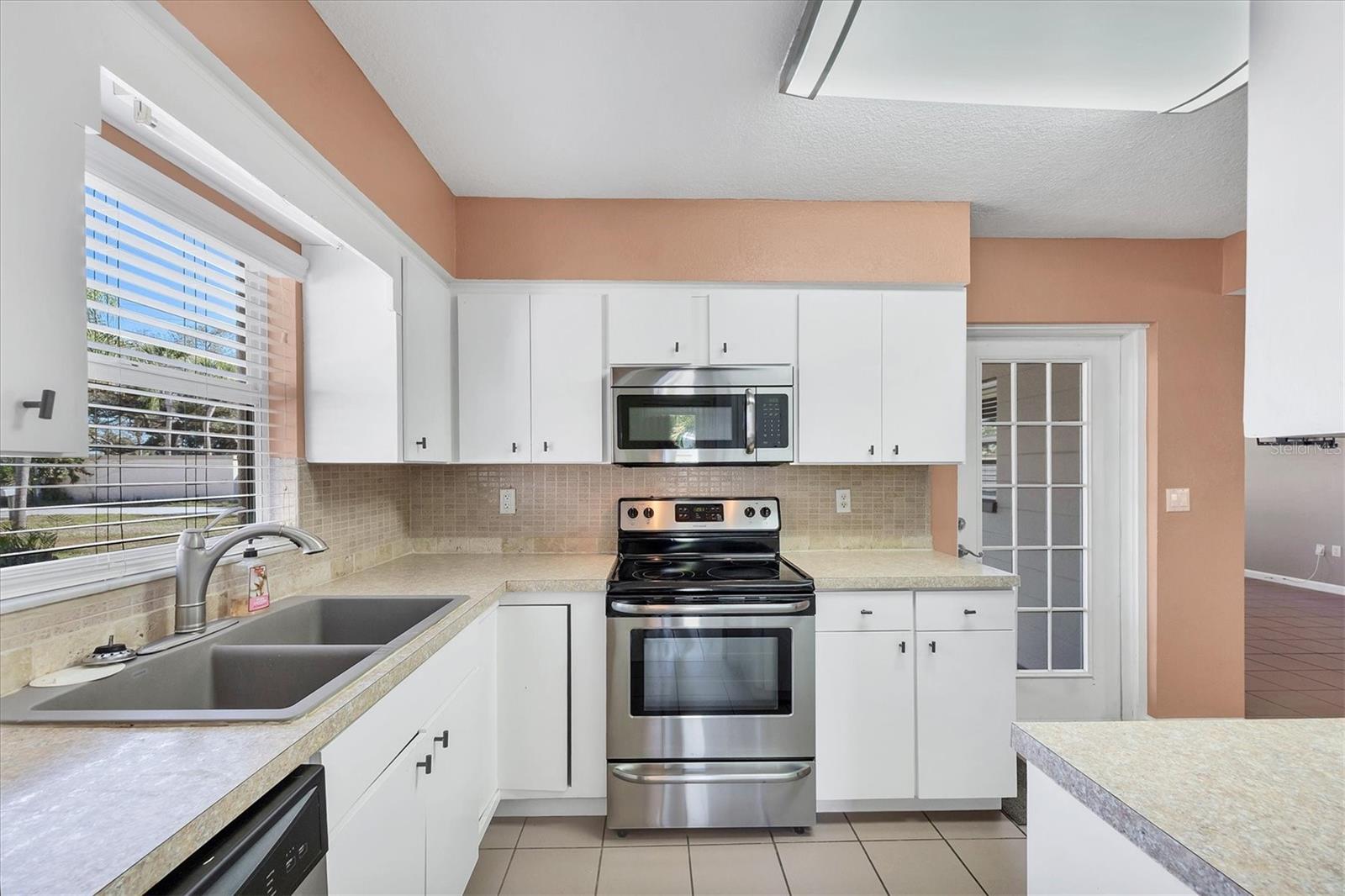 ACREAGE & UNREC - Residential