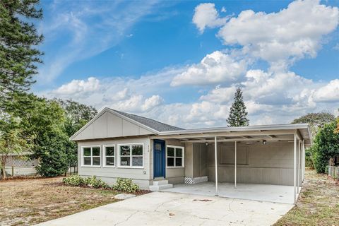 Photo of 318 Senate Street, Auburndale, FL 33823 (MLS # L4944664)