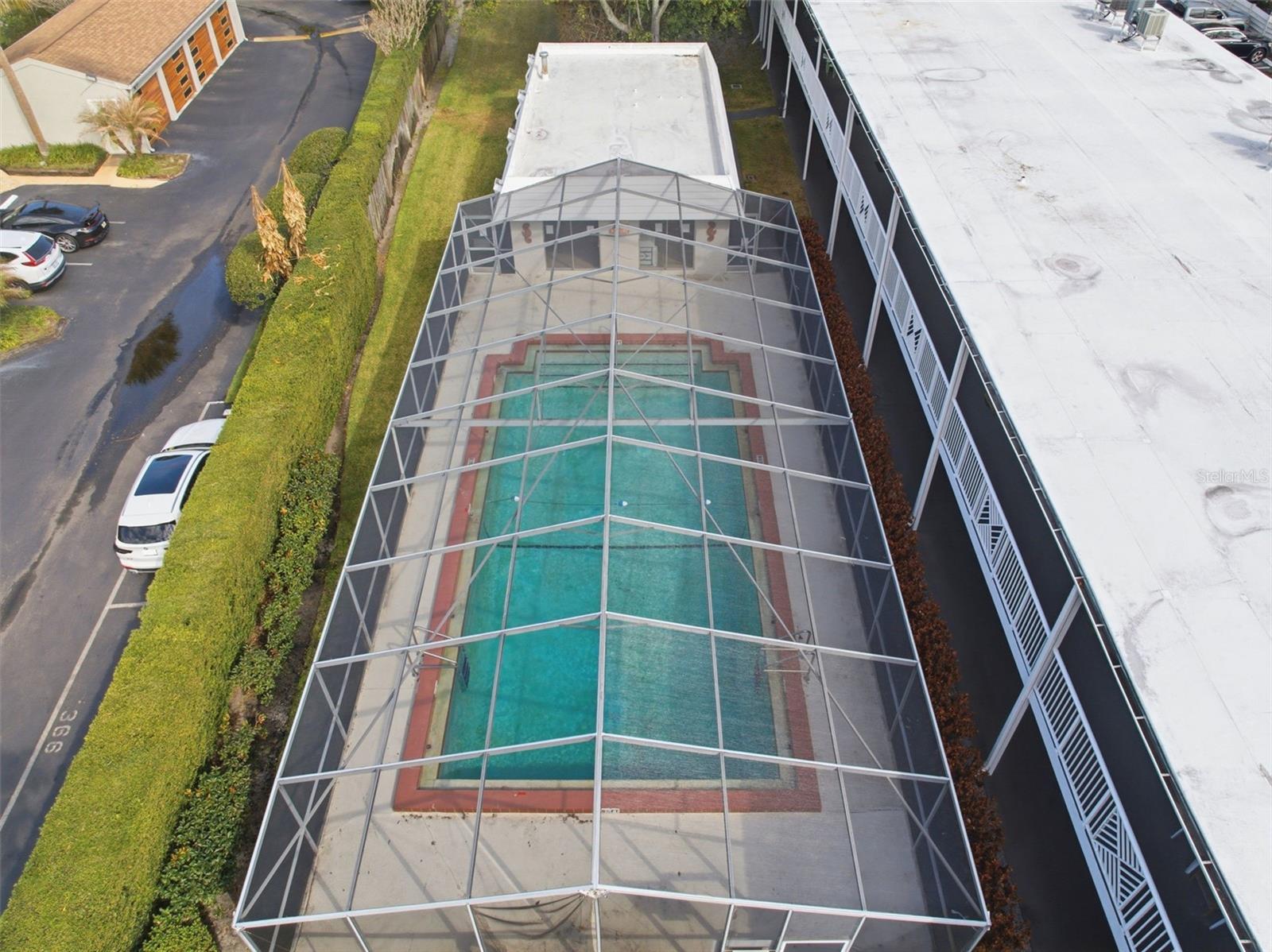 HAMPSHIRE HOUSE - Residential