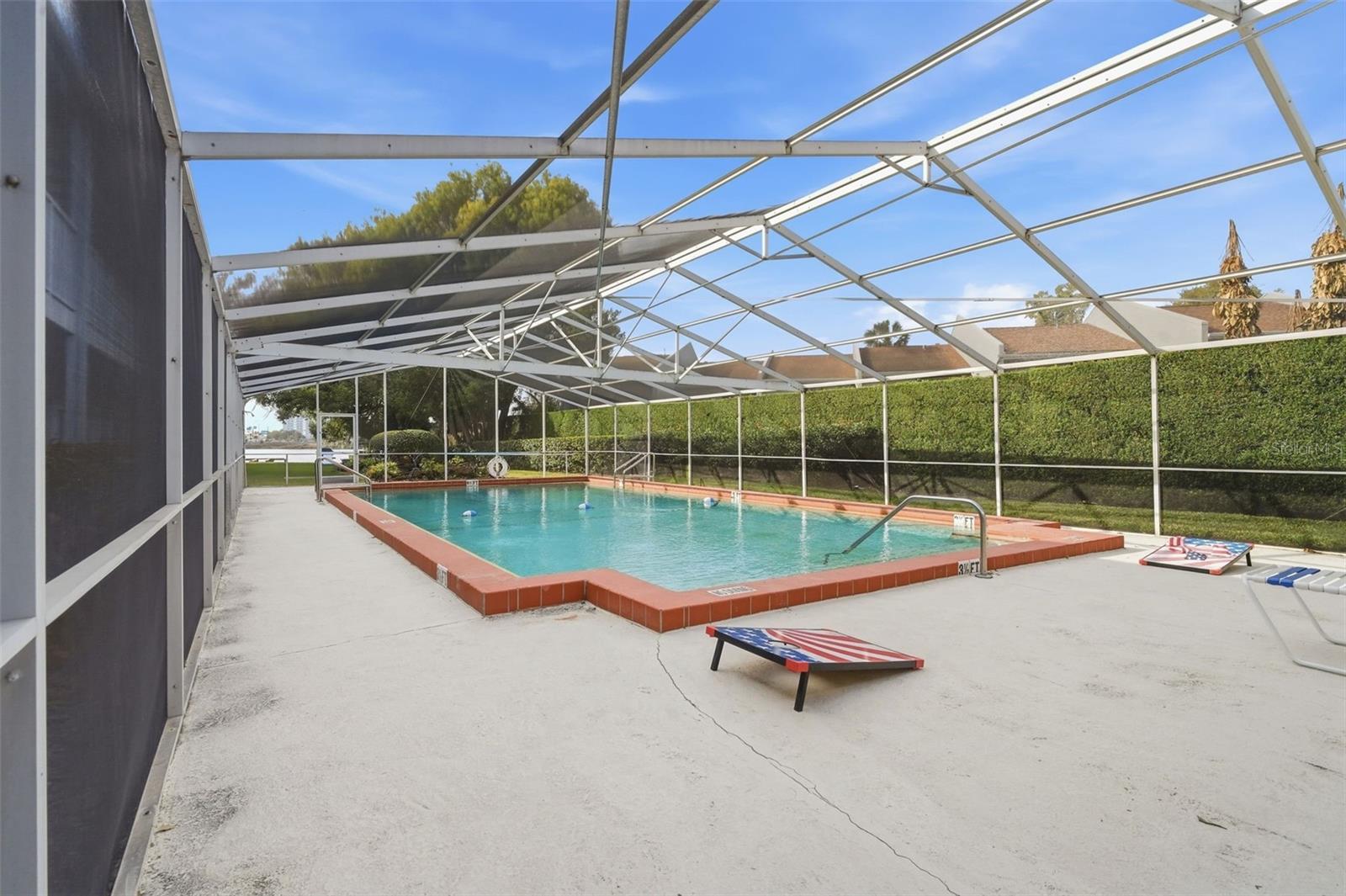 HAMPSHIRE HOUSE - Residential