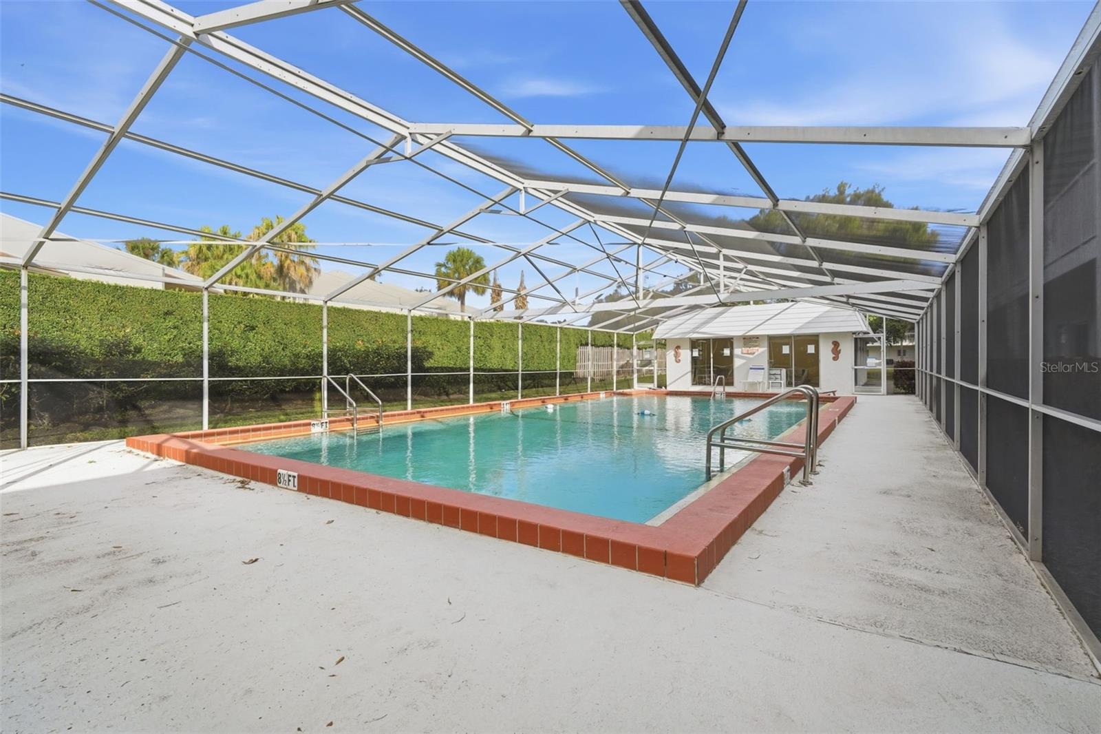 HAMPSHIRE HOUSE - Residential