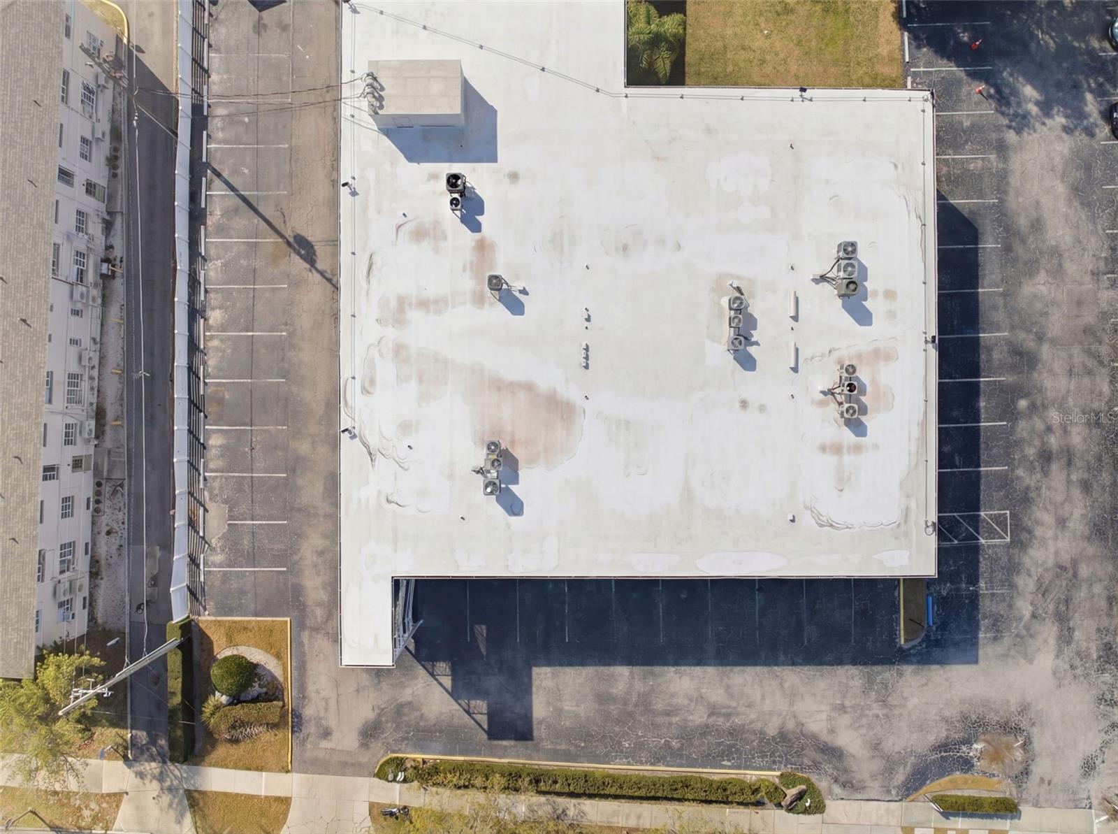 HAMPSHIRE HOUSE - Residential