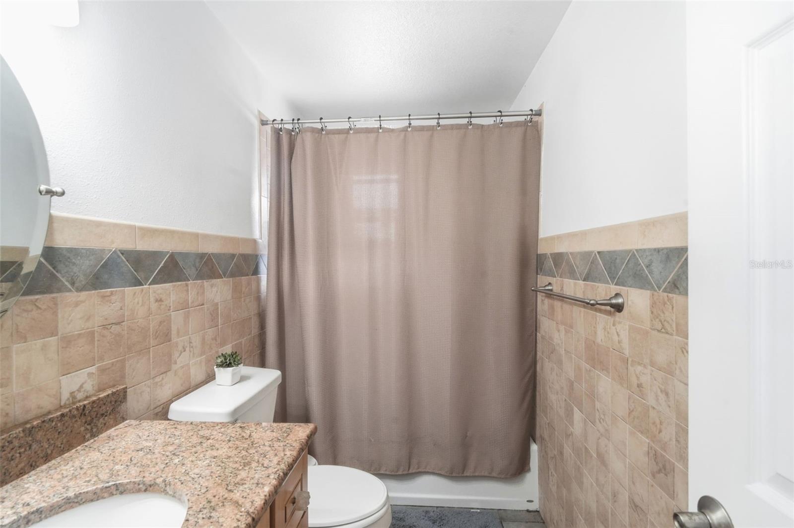 HAMPSHIRE HOUSE - Residential