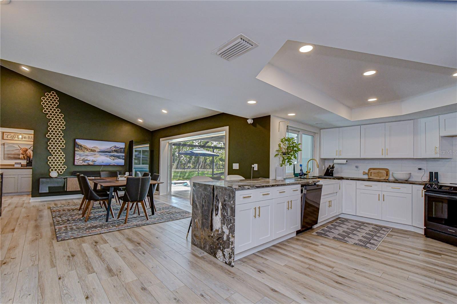CARROLLWOOD VILLAGE PH TWO - Residential