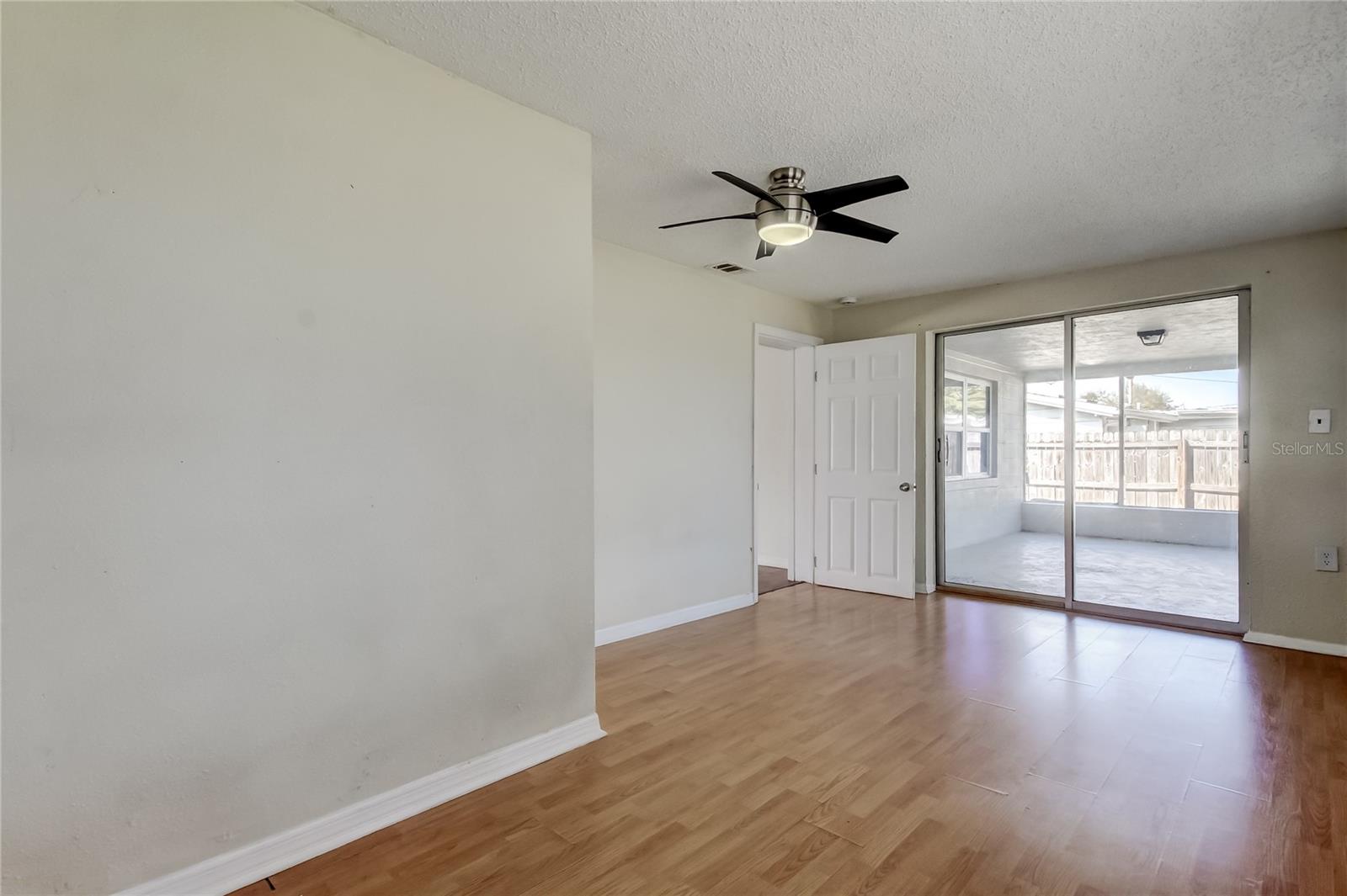 BEACON SQUARE - Residential