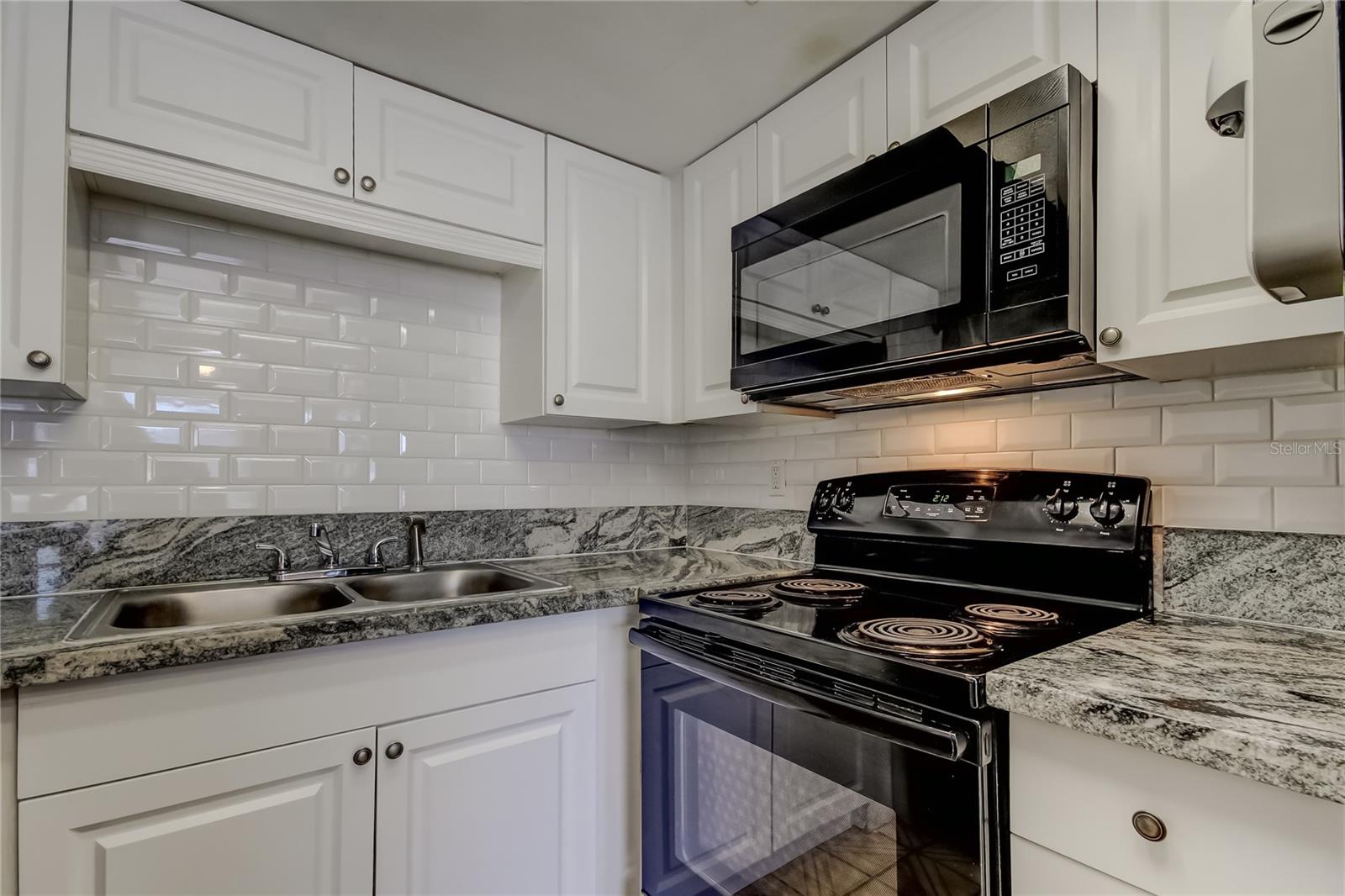 BEACON SQUARE - Residential