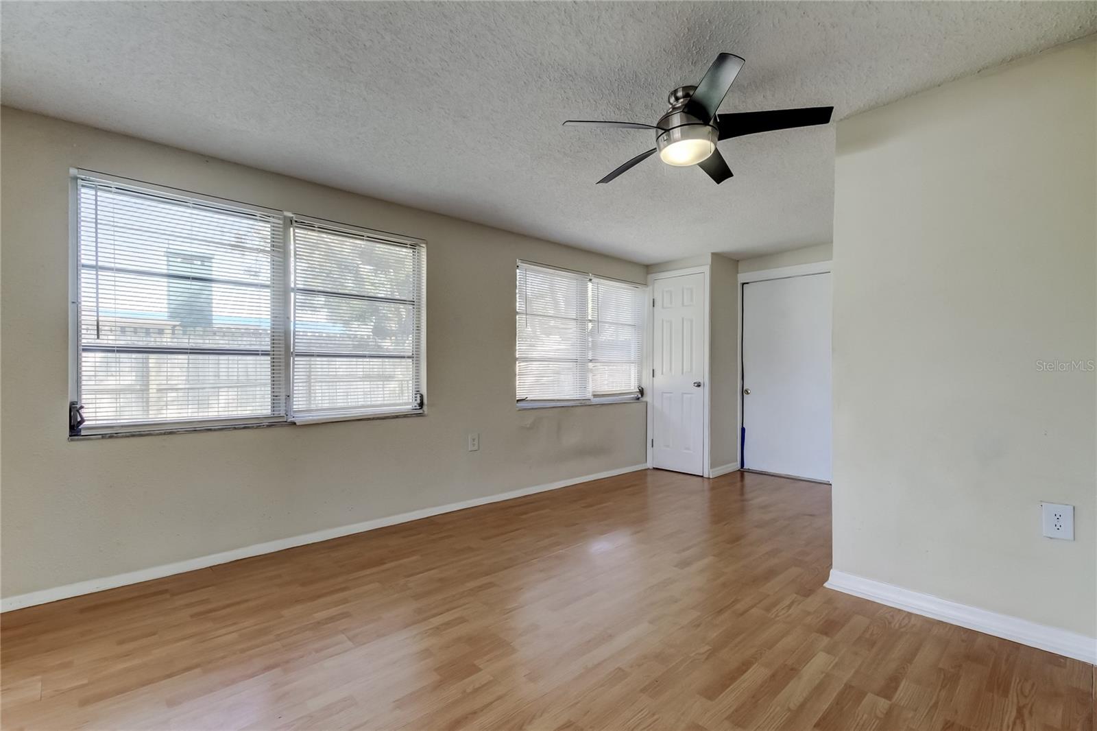 BEACON SQUARE - Residential