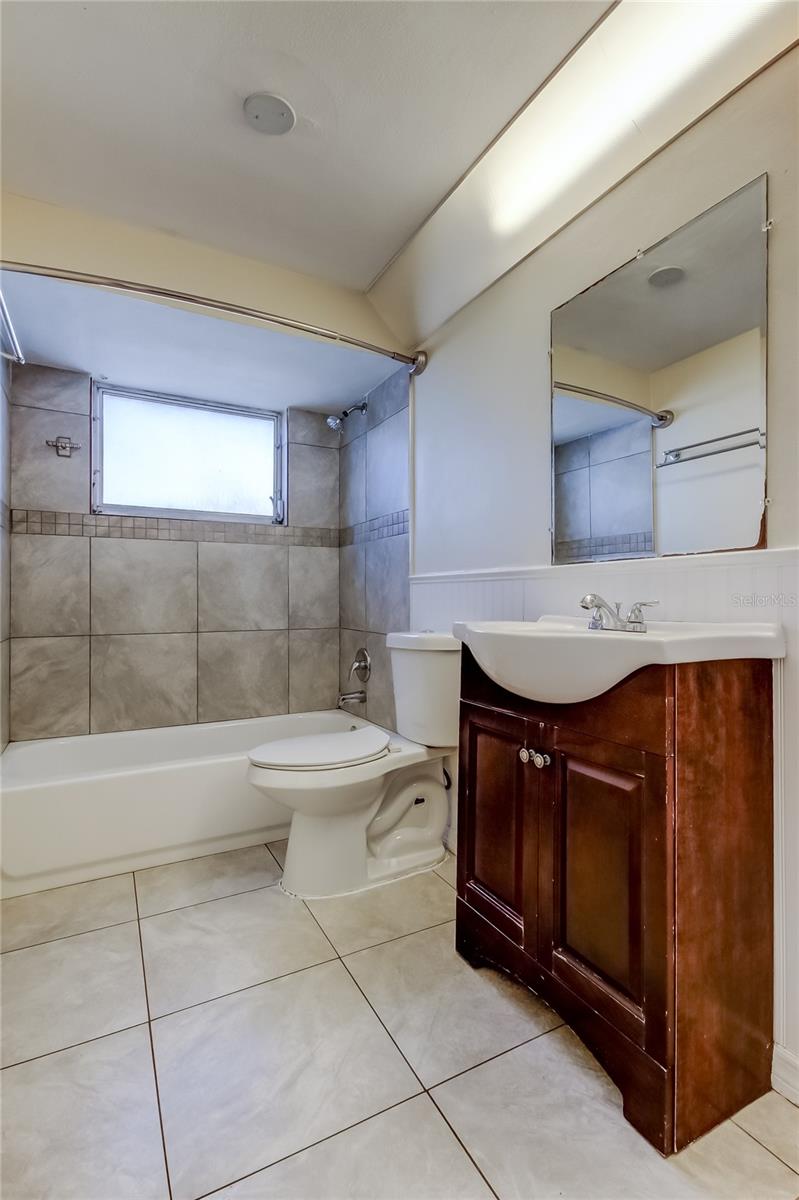 BEACON SQUARE - Residential