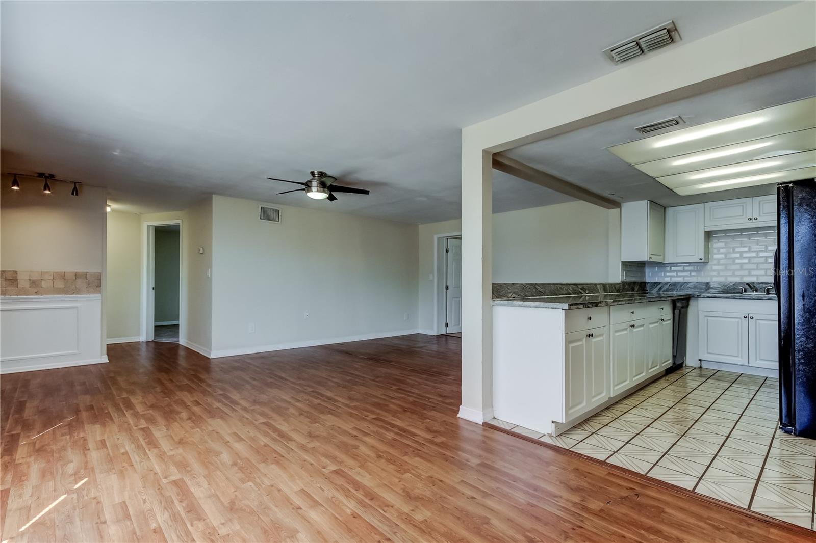 BEACON SQUARE - Residential