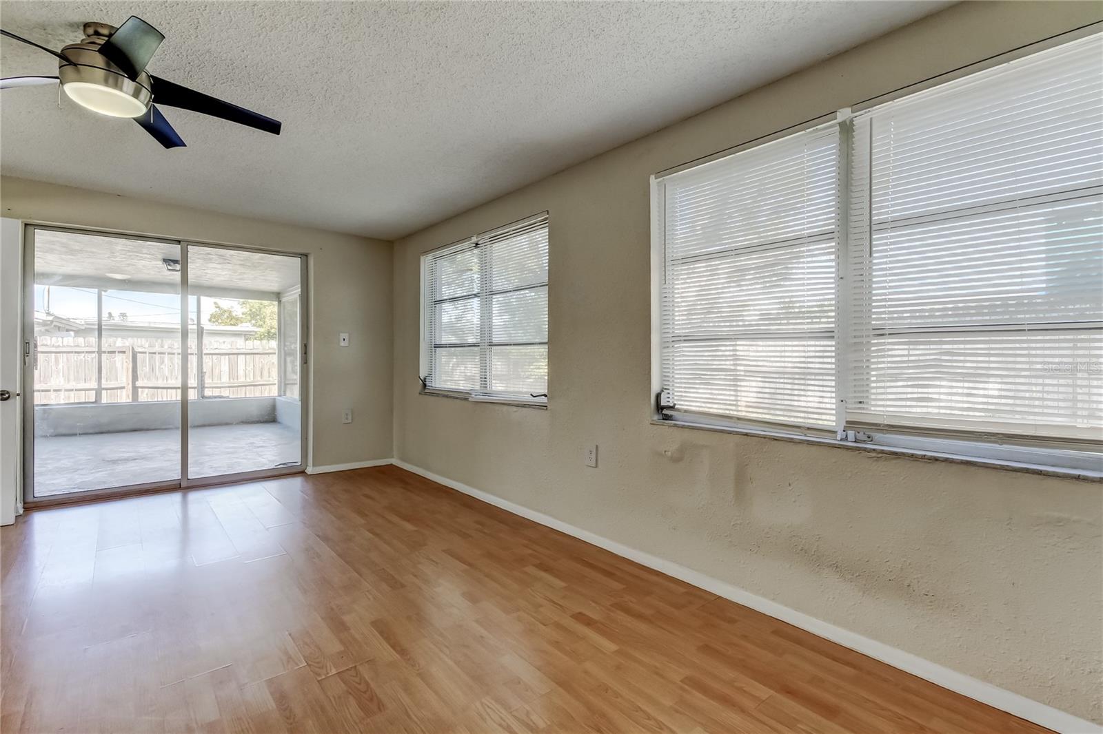 BEACON SQUARE - Residential