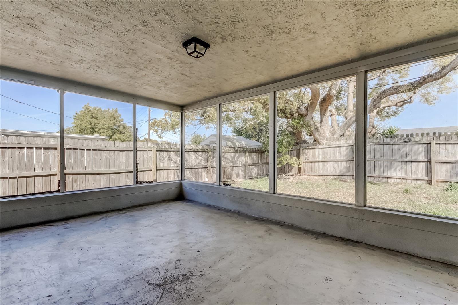 BEACON SQUARE - Residential