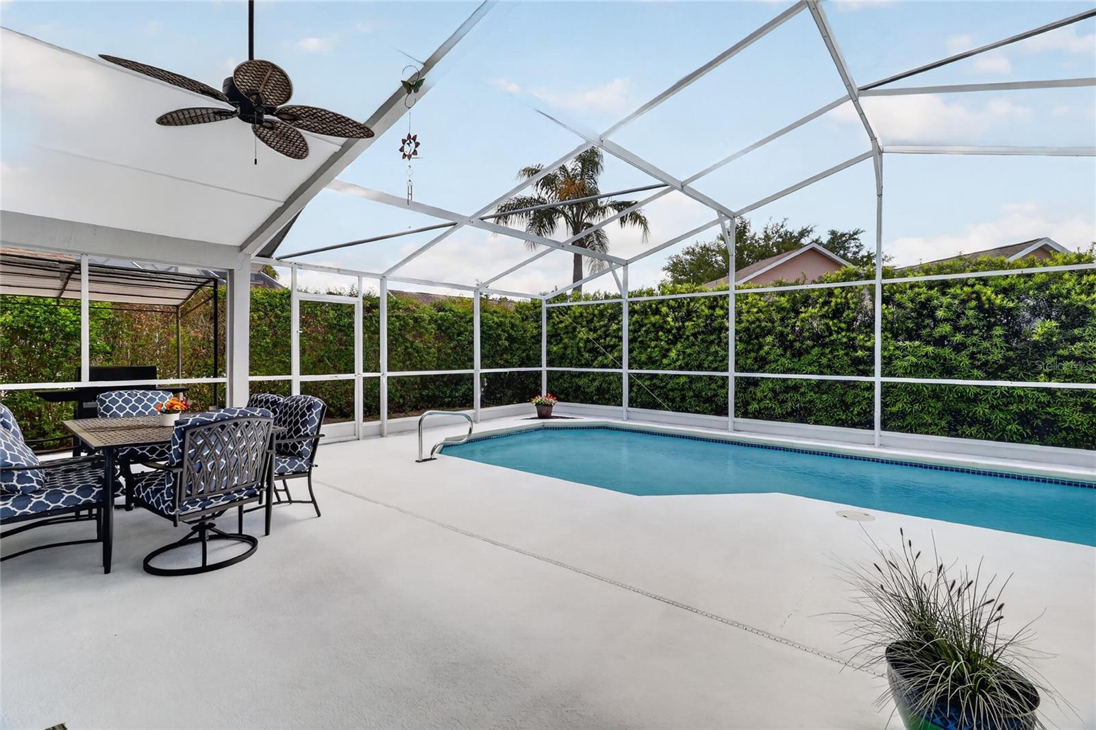 CARIBBEAN COVE - Residential