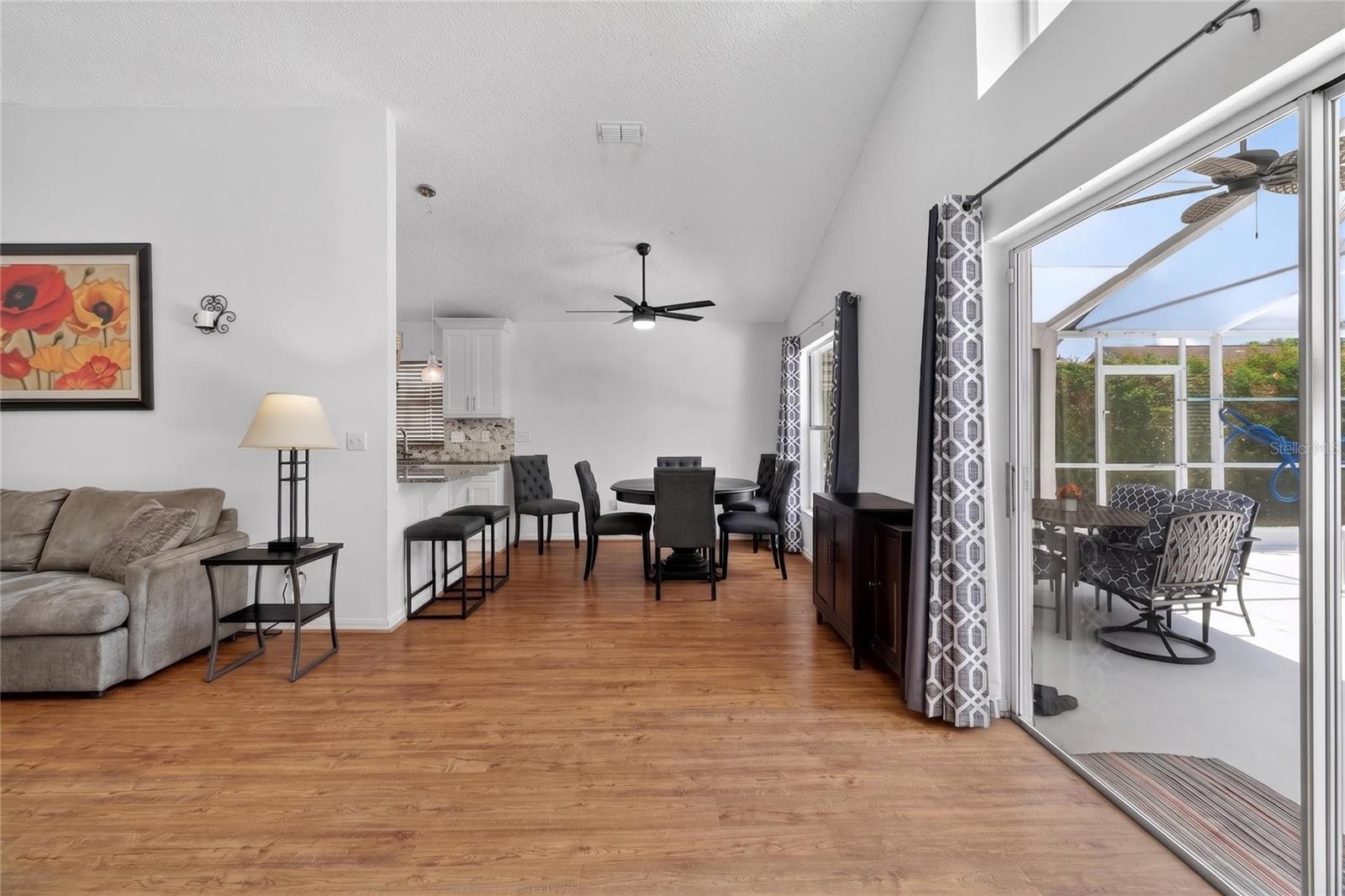 CARIBBEAN COVE - Residential