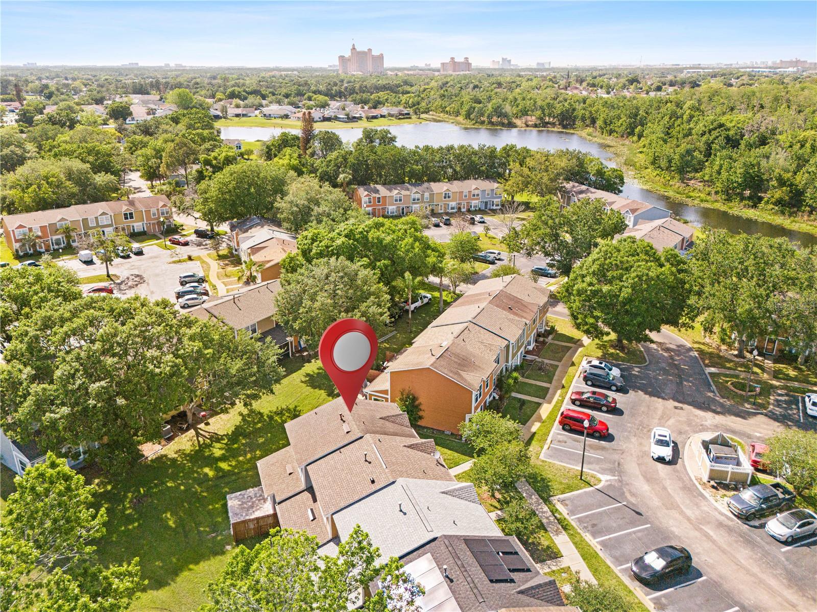 WHISPER LAKES - Residential