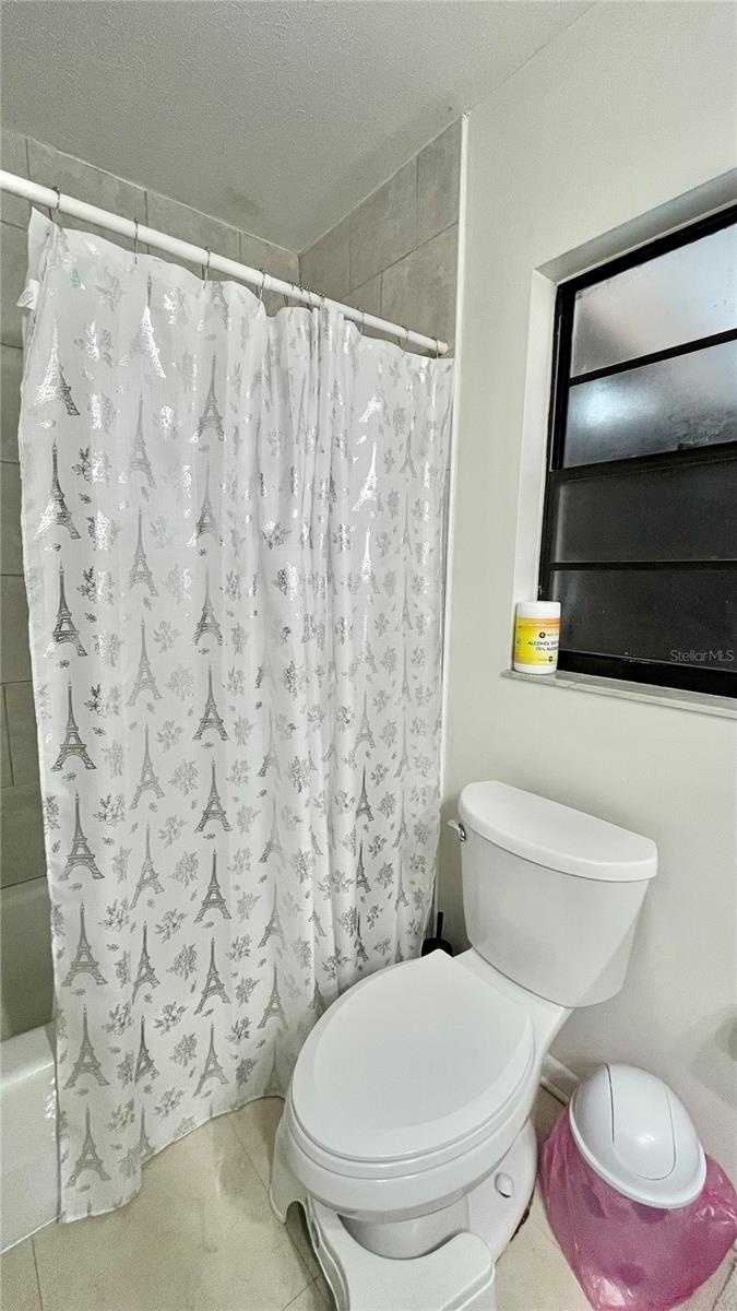 WOODBRIAR WEST - Residential