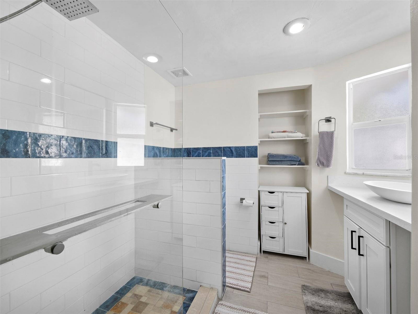 LONGBOAT KEY - Residential