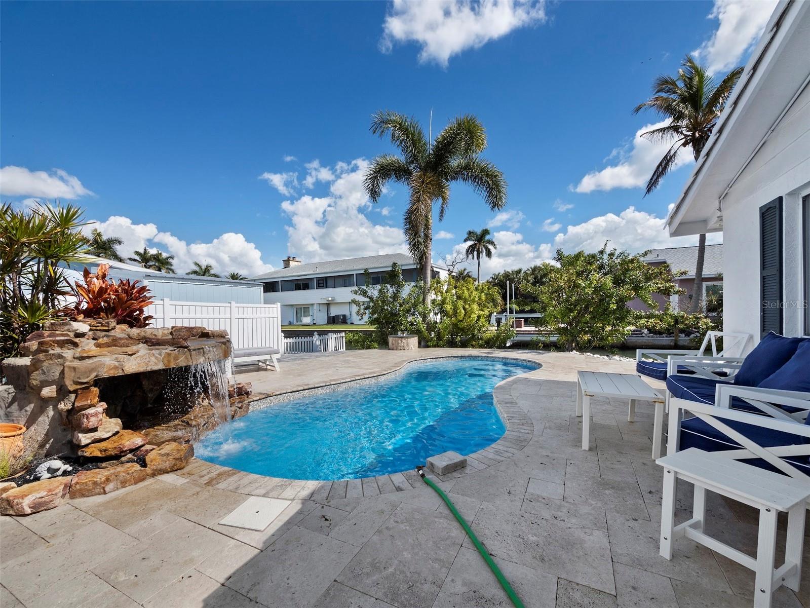 LONGBOAT KEY - Residential