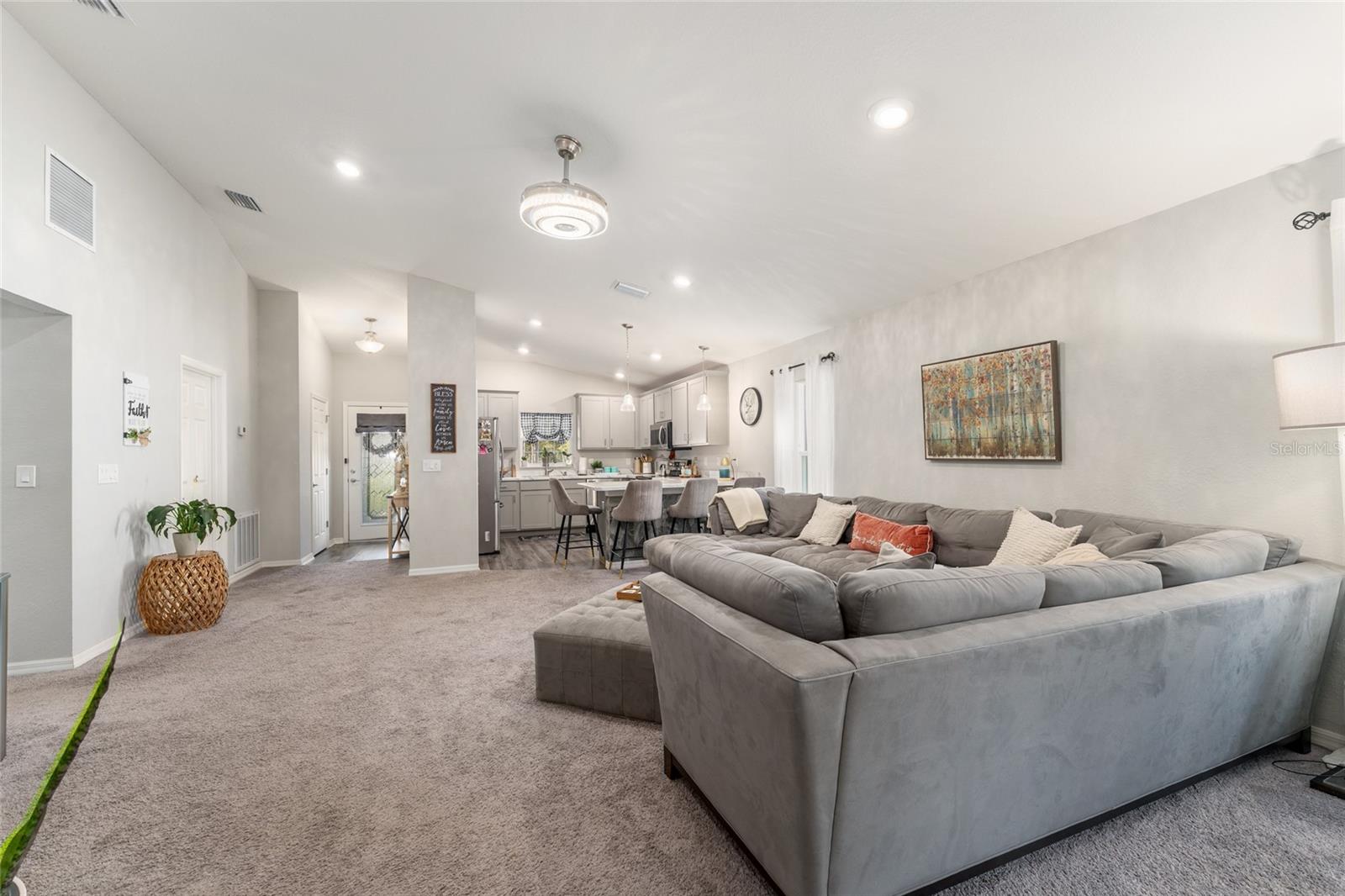 KINGSLAND COUNTRY ESTATE - Residential