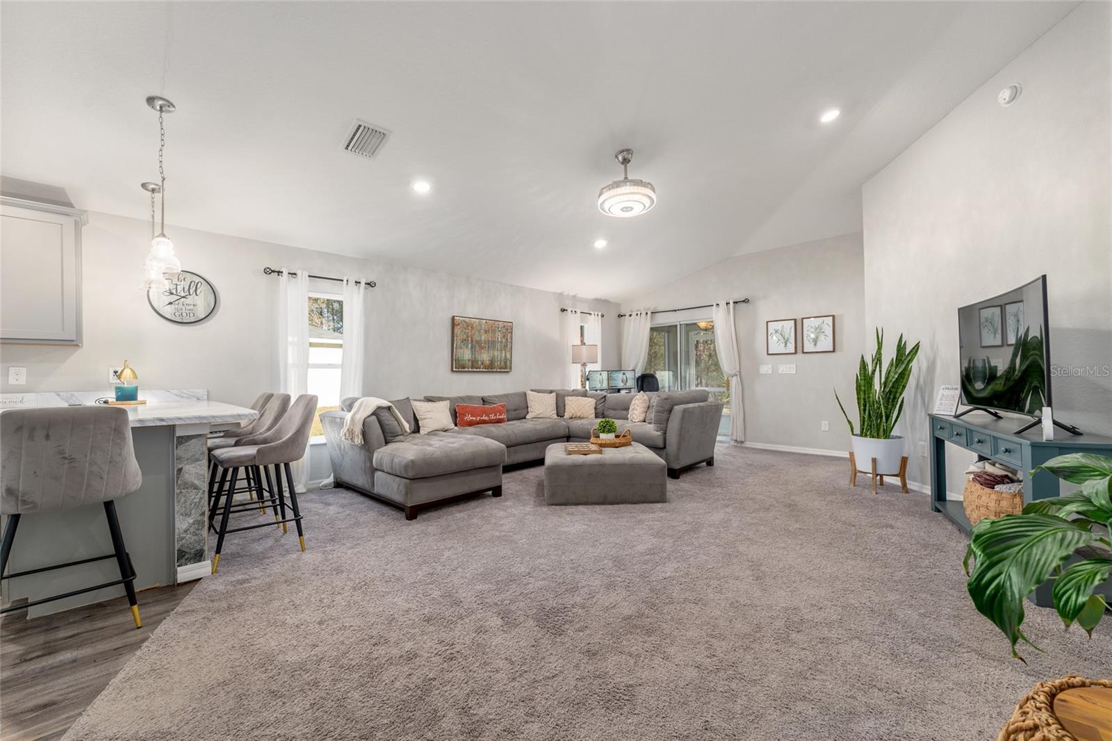 KINGSLAND COUNTRY ESTATE - Residential