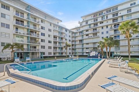 A home in DAYTONA BEACH