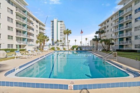 A home in DAYTONA BEACH