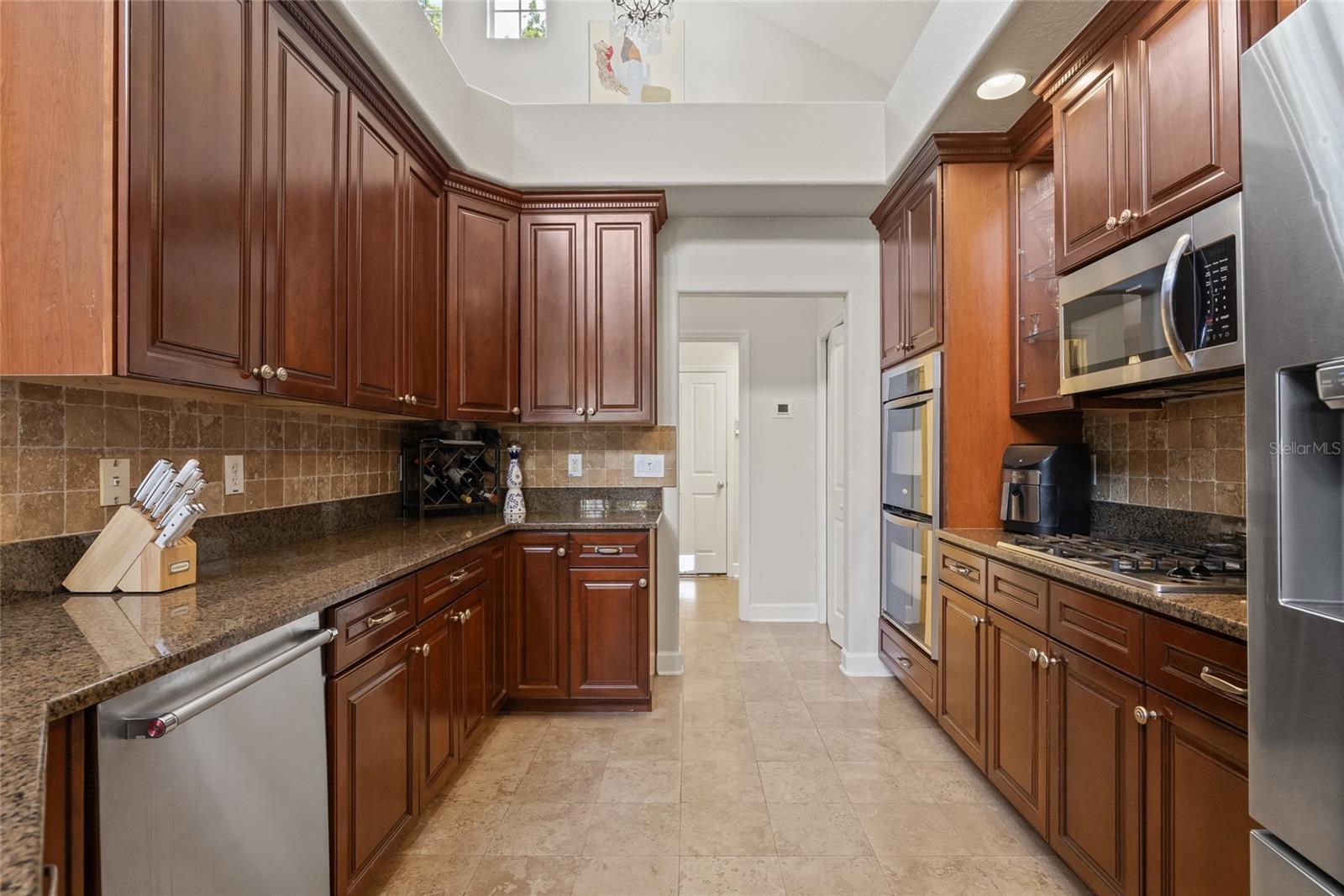 3709 W HORATIO STREET