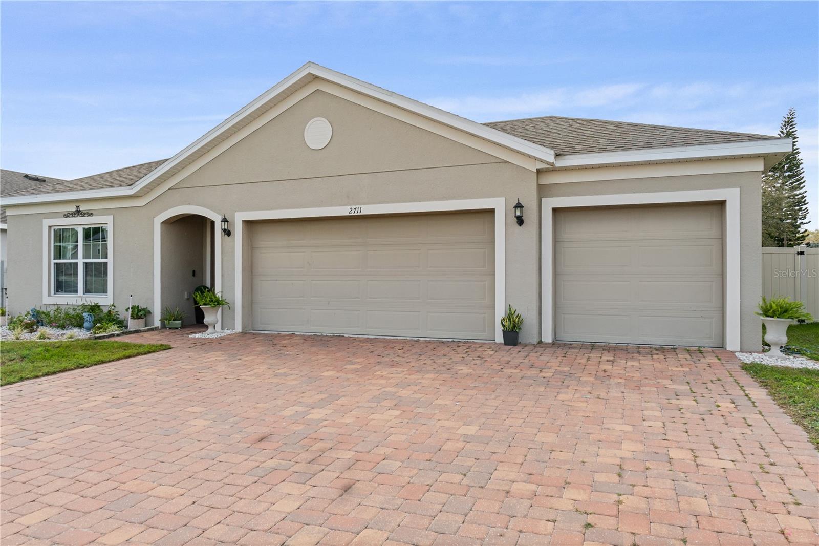 2711 WADEVIEW LOOP