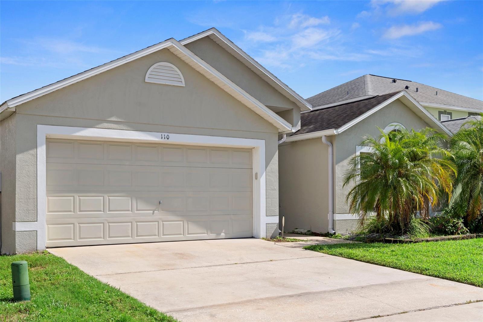 This charming 3-bed, 2-bath home offers the perfect blend of space and lifestyle, just minutes from all the dining, shopping, and entertainment that Lake Mary is so well known for.
Inside, vaulted ceilings and skylights (2017) fill the living areas with natural light, creating a warm and inviting atmosphere. The thoughtful floor plan features a spacious primary suite, open living and dining areas, and a bright kitchen ready for gatherings. Major updates have already been taken care of for you with a roof and skylights (2017) and HVAC (2014).
Step outside to your very own private retreat — a screened-in porch overlooking the backyard, perfect for morning coffee, weekend barbecues, or simply unwinding after a long day.
Nestled in the quiet Monterey Oaks community, you’ll love the peace of a well-kept neighborhood with the bonus of a low HOA fee. Plus, with easy access to I-4 and 417, commuting to Orlando, the beaches, or the airport is a breeze.
Whether you’re relaxing at home or exploring everything Sanford and Lake Mary have to offer, this home places you right where you want to be.