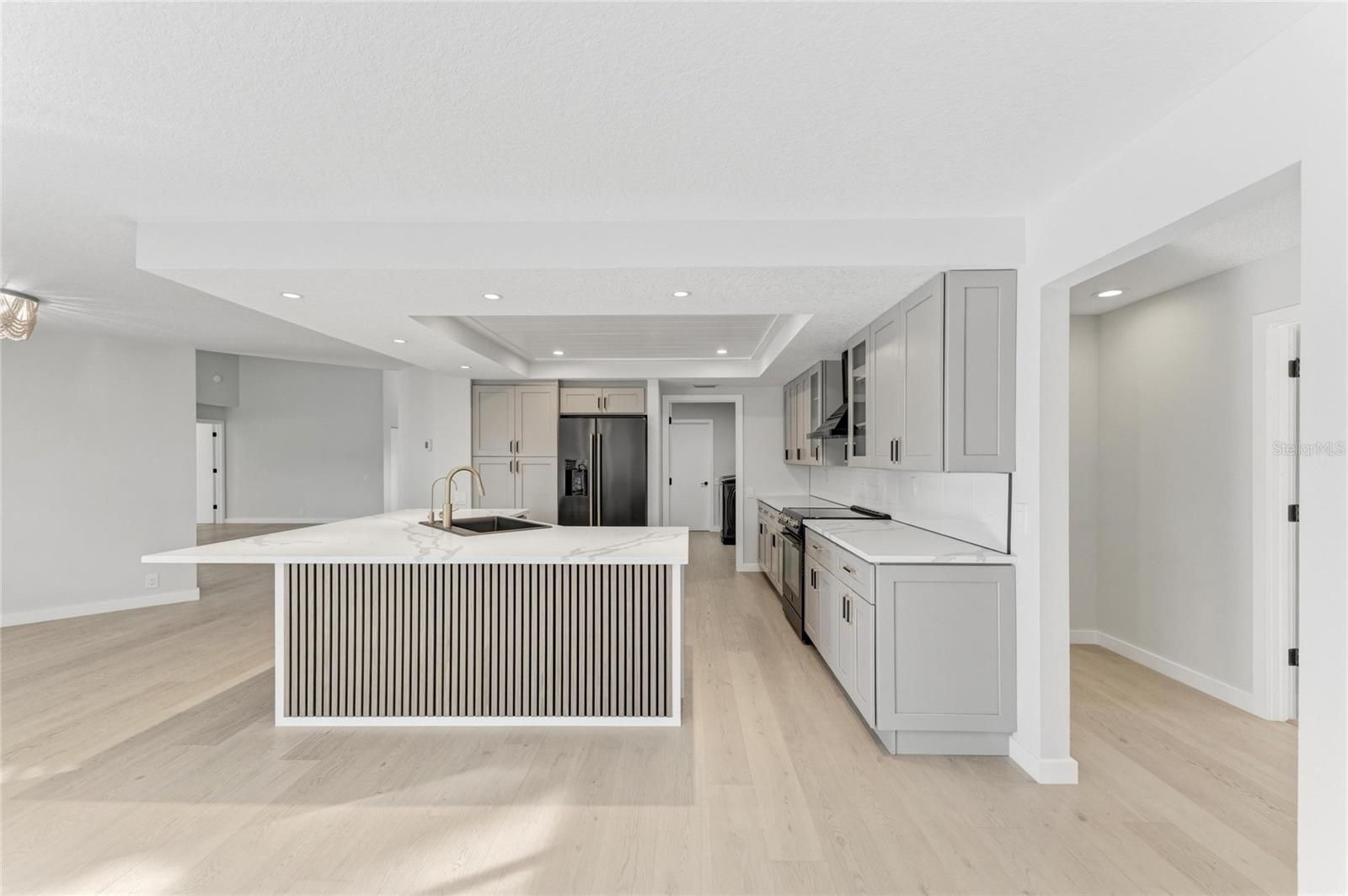 CENTER GATE ESTATES PH 01B - Residential