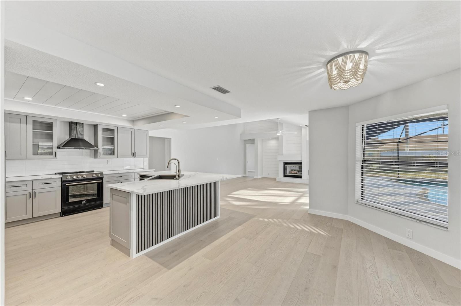 CENTER GATE ESTATES PH 01B - Residential