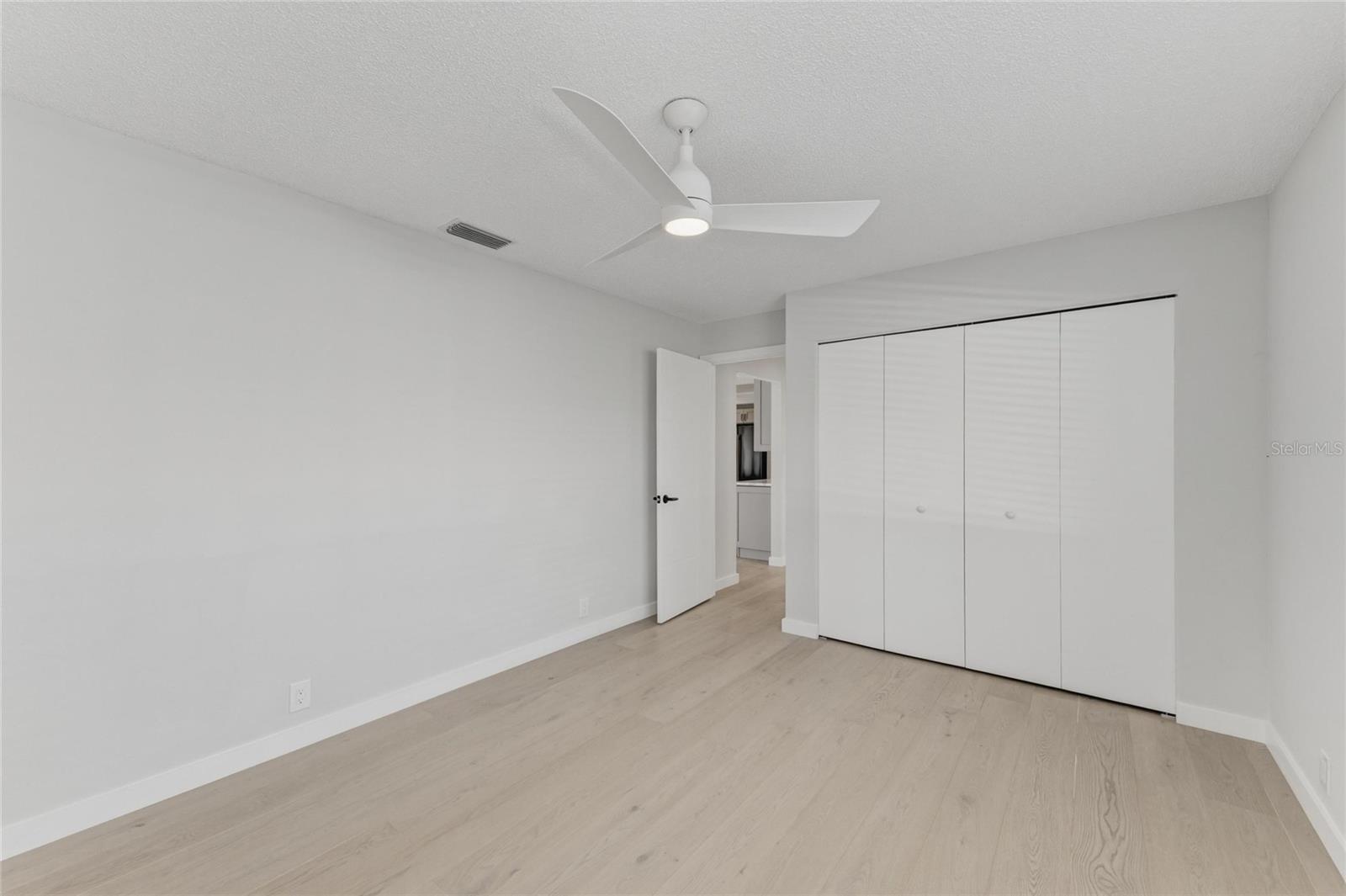 CENTER GATE ESTATES PH 01B - Residential