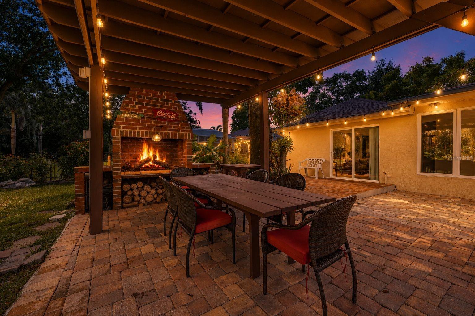 Casas a venda 2 - Jen Dantas 3625 WATERS EDGE DRIVE