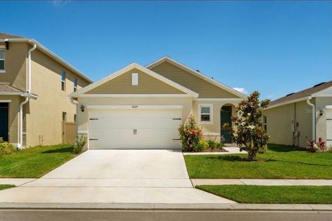 Photo of 3624 Sungrove Circle, Sanford, FL 32771 (MLS # O6419591)