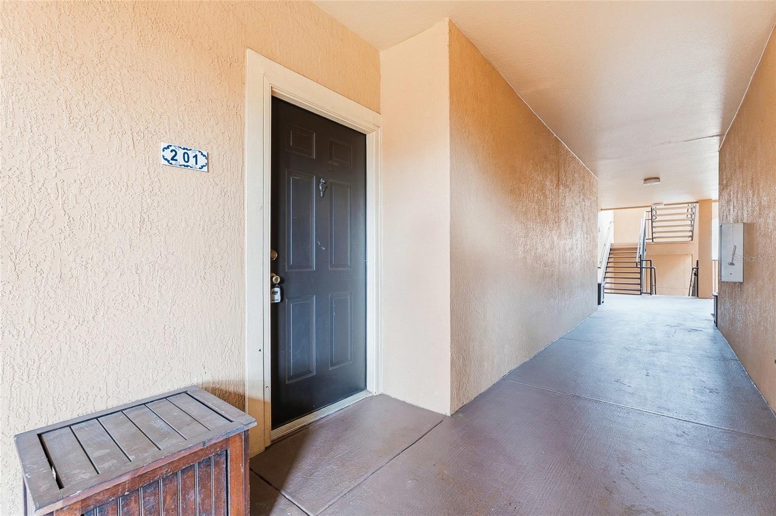 5512 METROWEST BOULEVARD 201